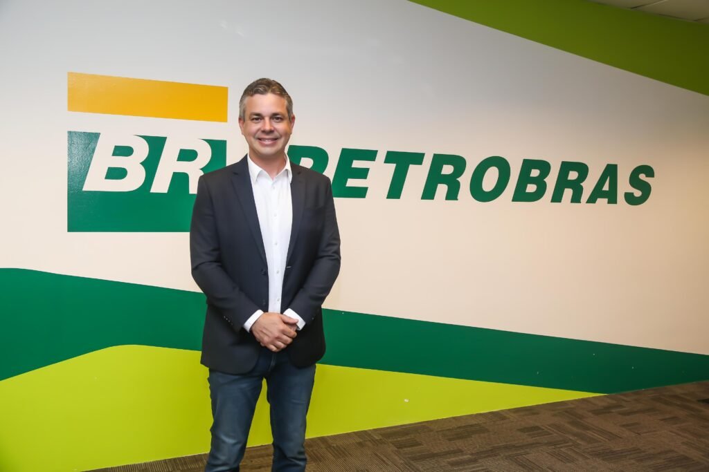André Coutinho Articula Retorno Das Operações Da Petrobras No Porto De Cabedelo